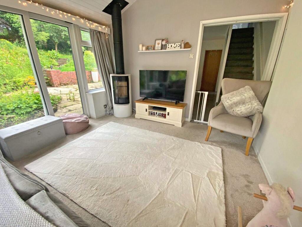 Additional image 2 of 27 Osborne Way, Haslingden, Rossendale