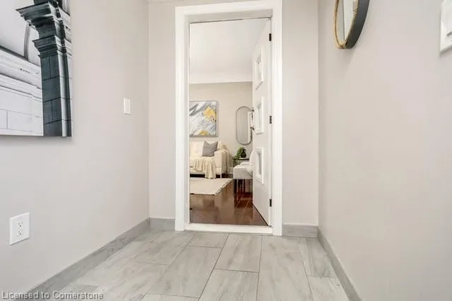 Additional image 5 of 224 Brucedale Ave