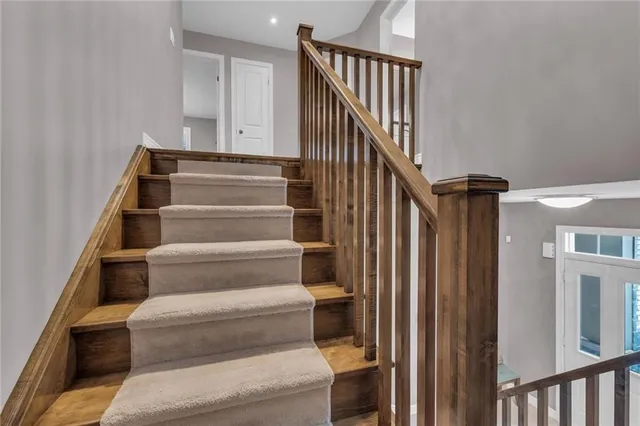 Additional image 24 of 211 VINTON Rd