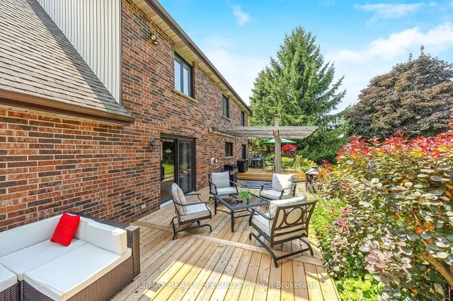 Additional image 35 of 6 Vanstraalen St