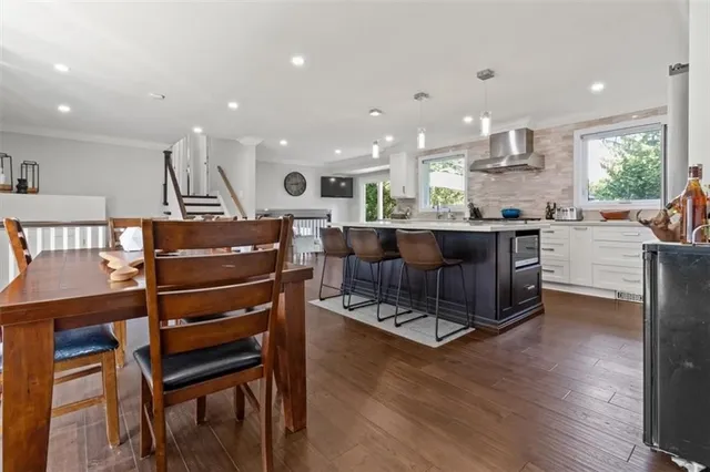 Additional image 15 of 2 CAREY St