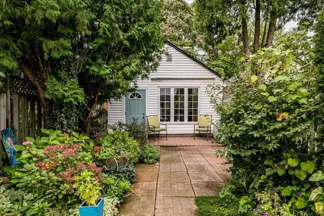 Additional image 36 of 187 CAROLINE St