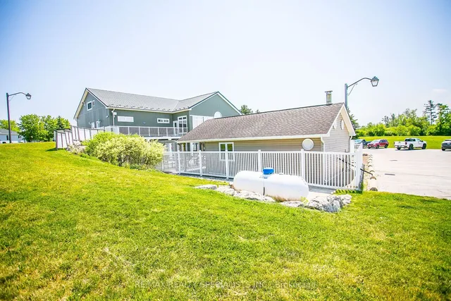 Additional image 36 of 135 Glenariff Dr