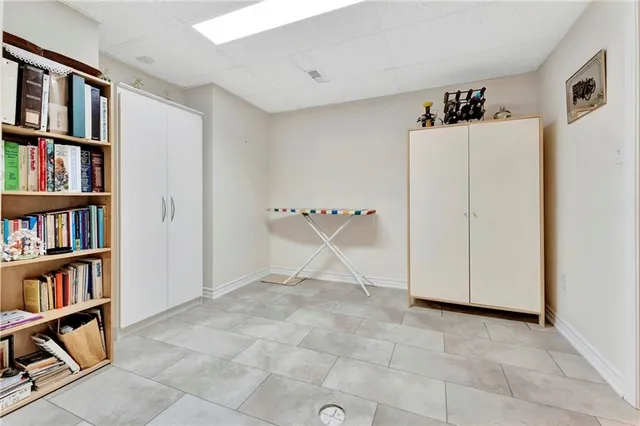 Additional image 34 of 14 NORTHERN BREEZE Blvd