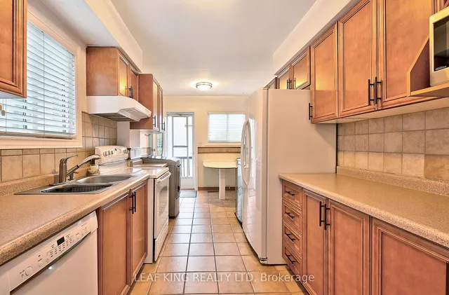 Additional image 4 of 1476 Barton St