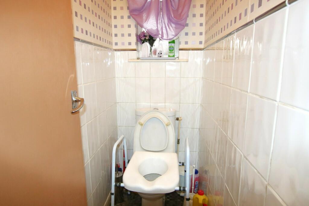 Additional image 11 of St Lawrence Avenue, Lammack, Blackburn