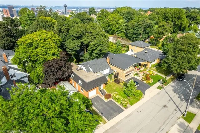 Additional image 39 of 60 Inverness Ave