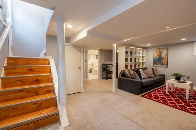 Additional image 24 of 305 WEXFORD Ave