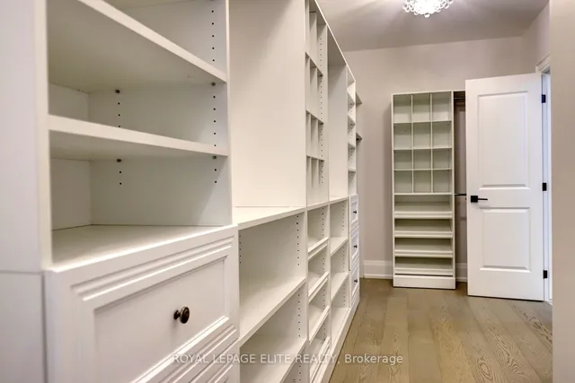 Additional image 32 of 290 Southcote Rd