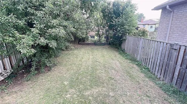 Additional image 30 of 32 Vansitmart Ave