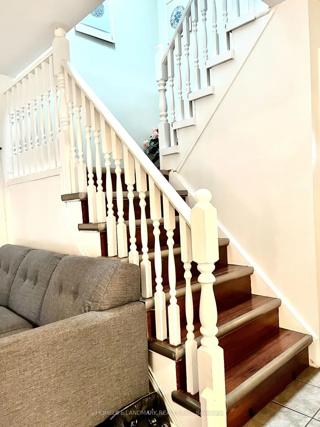 Additional image 14 of 300 Crerar Dr