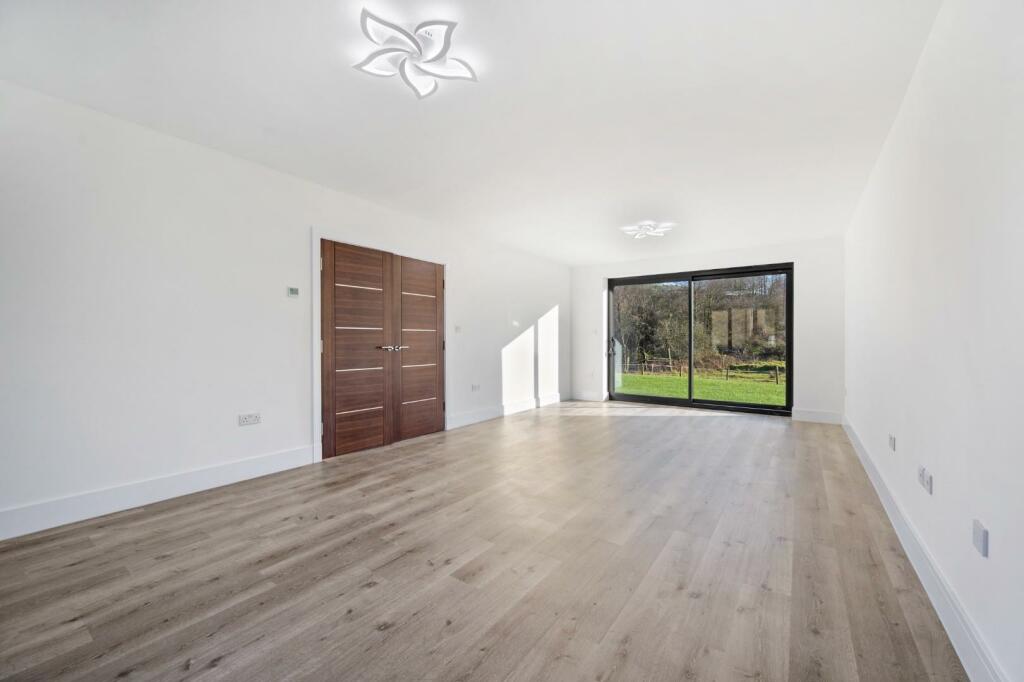 Additional image 12 of 4 Victoria Gardens, Waterside, Darwen