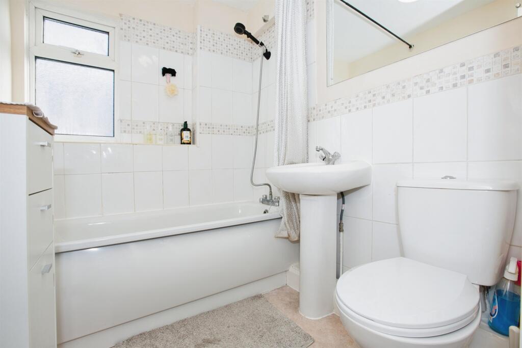 Additional image 15 of Goldcroft, Yeovil