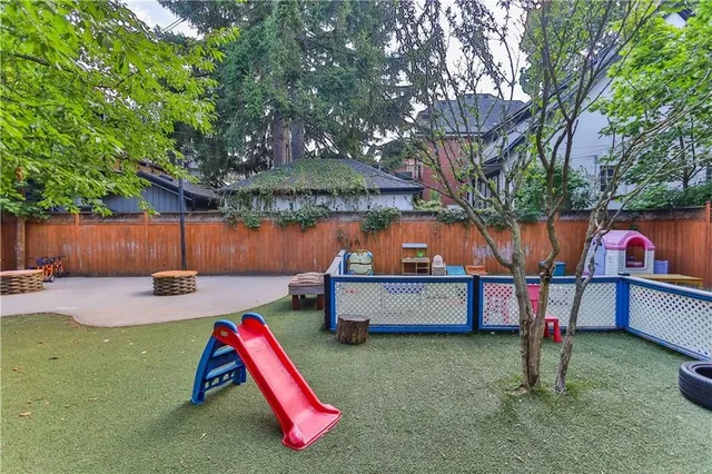 Additional image 38 of 162 DELAWARE Ave