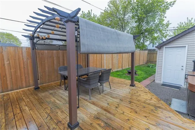 Additional image 34 of 195 KENSINGTON Ave