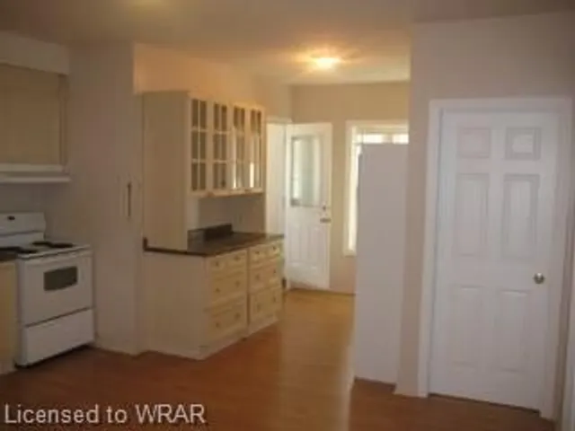 Additional image 20 of 154 156 Freelton Rd