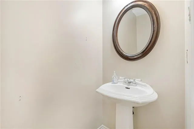 Additional image 11 of 88 RAND St