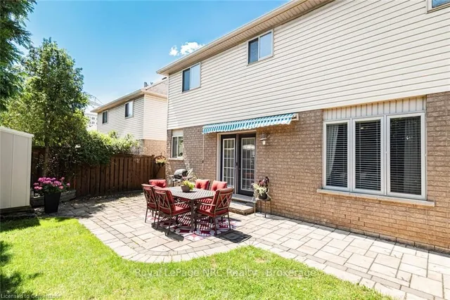 Additional image 33 of 54 Stonepine Cres