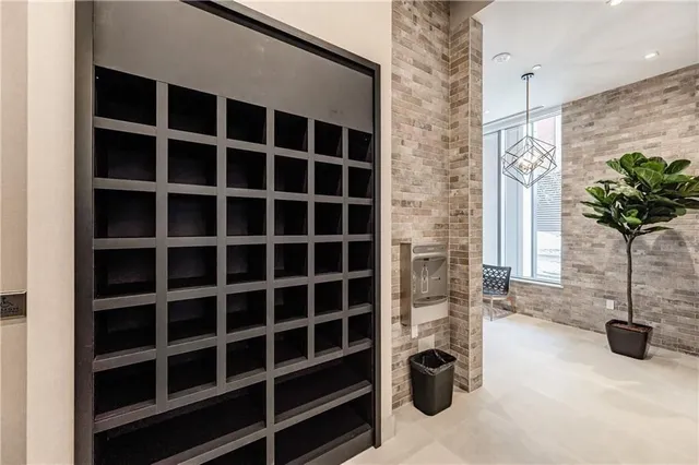 Additional image 21 of 212 KING WILLIAM St Unit 612