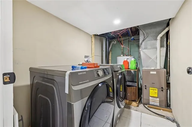 Additional image 12 of 38 LAKE Ave