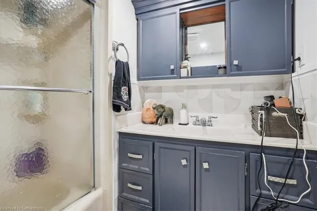 Additional image 28 of 146 Catharine St