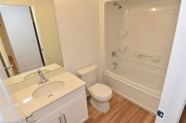 Additional image 11 of 1936 Rymal Rd Unit 221