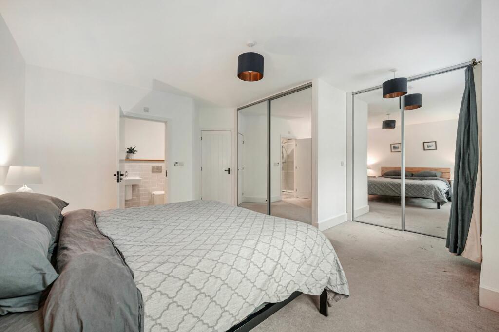 Additional image 18 of Modern 4-Bed Countryside Home with Gardens, Driveway & Garage – Available Now!