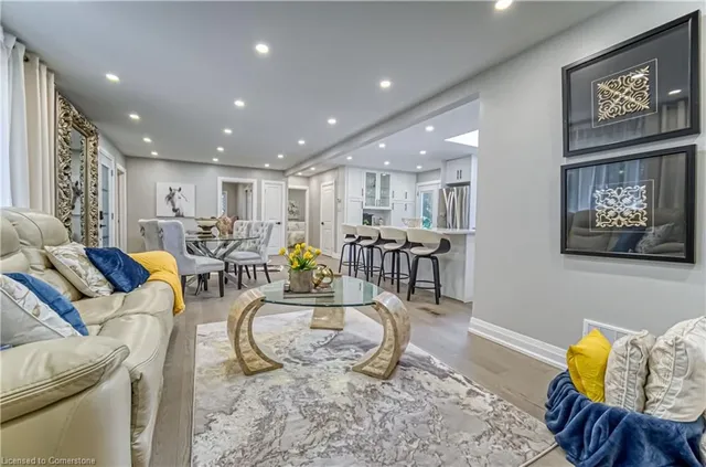 Additional image 22 of 85 Enmore Ave