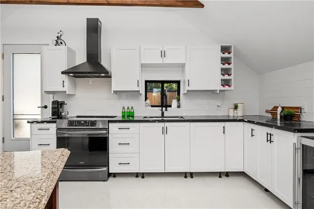 Additional image 9 of 127 FREELTON Rd