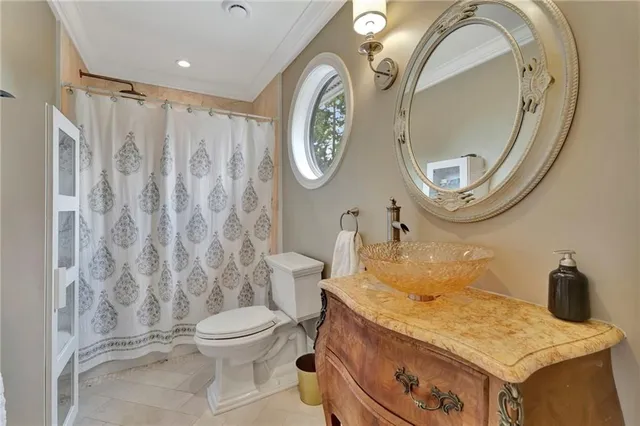 Additional image 26 of 18 ST ANNS Crt