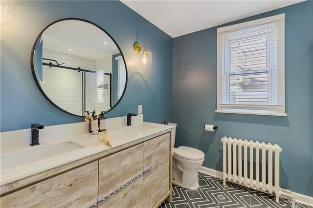 Additional image 32 of 74 HYDE PARK Ave