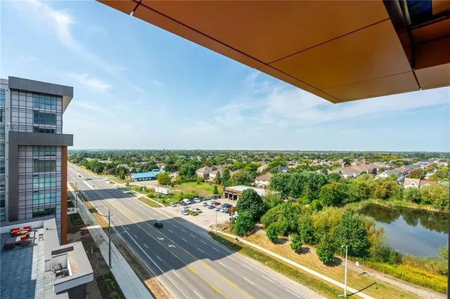 Additional image 17 of 470 DUNDAS St Unit 902