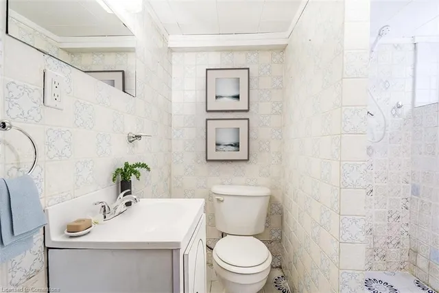 Additional image 20 of 113 Kensington Ave