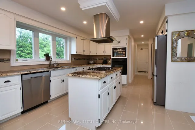 Additional image 16 of 237 Highland Rd