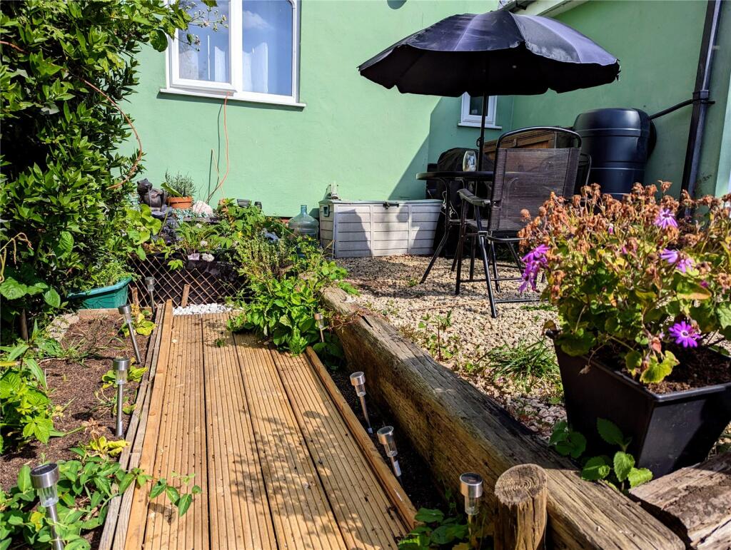 Additional image 7 of Oriel Drive, Glastonbury, Somerset, BA6