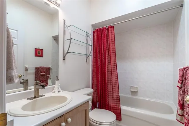 Additional image 18 of 102 NORTHERNBREEZE St