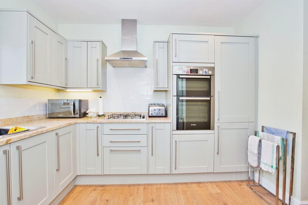 Additional image 5 of Ash Close, Wells