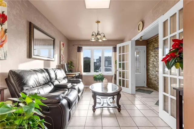 Additional image 6 of 62 Adis Ave