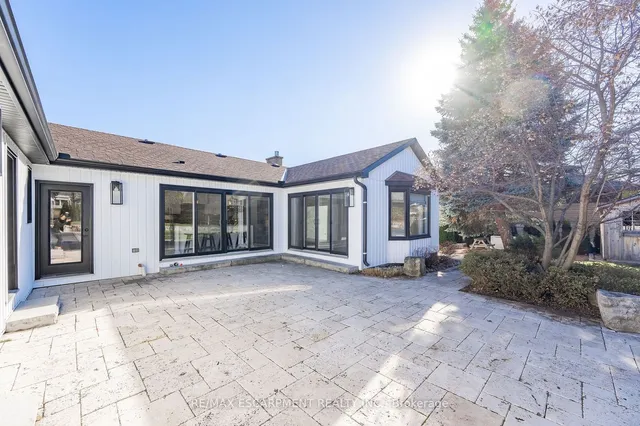 Additional image 23 of 106 Overdale Ave