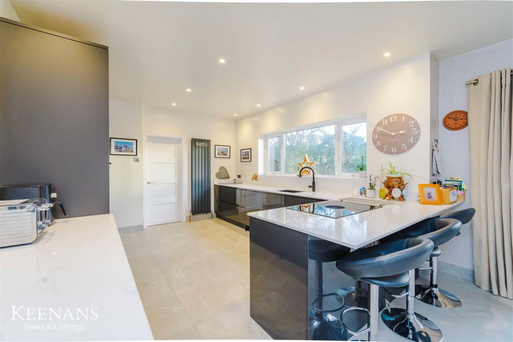 Additional image 34 of Broadtree Close, Mellor