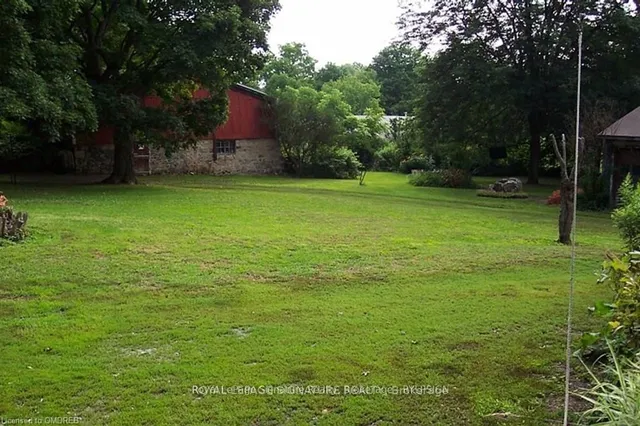 Additional image 17 of 1592 CENTRE Rd