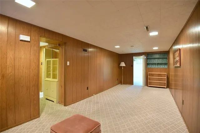 Additional image 21 of 350 FENNELL Ave