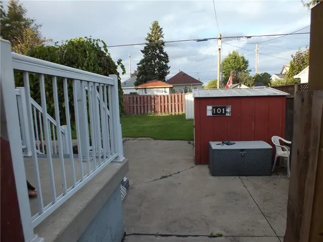 Additional image 22 of 101 ALBANY Ave