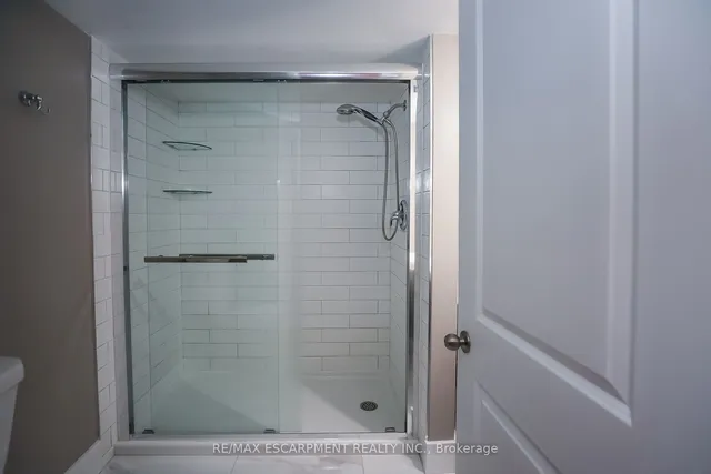 Additional image 24 of 51 Redcedar Cres