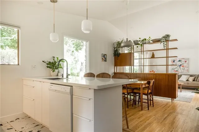 Additional image 7 of 135 WEST 34TH St