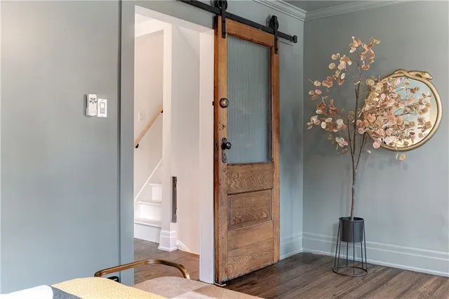 Additional image 26 of 248 PROVINCE St