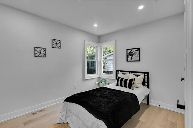 Additional image 14 of 1 ATHENS St