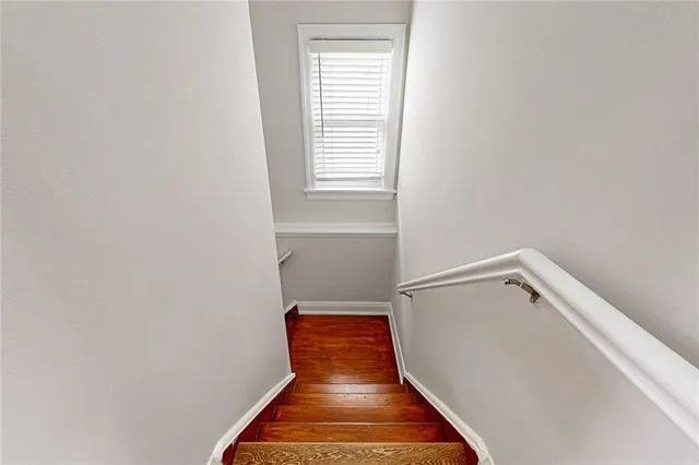 Additional image 16 of 192 WENTWORTH St