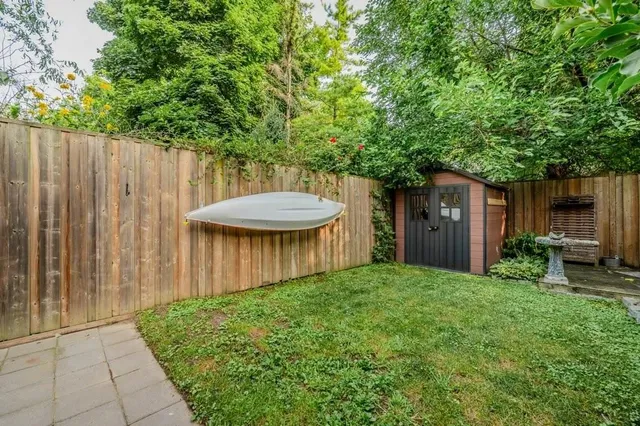 Additional image 35 of 450 HERKIMER St