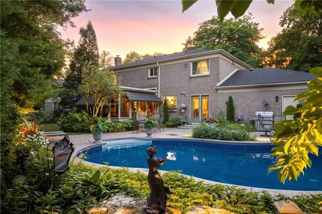 Additional image 32 of 58 BRAEMAR Pl